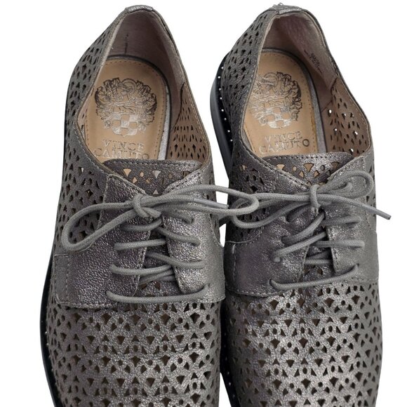 Women's - Vince Camuto Lesta Silver Metallic Leather Oxford Flats, Size 6 - Picture 3 of 8